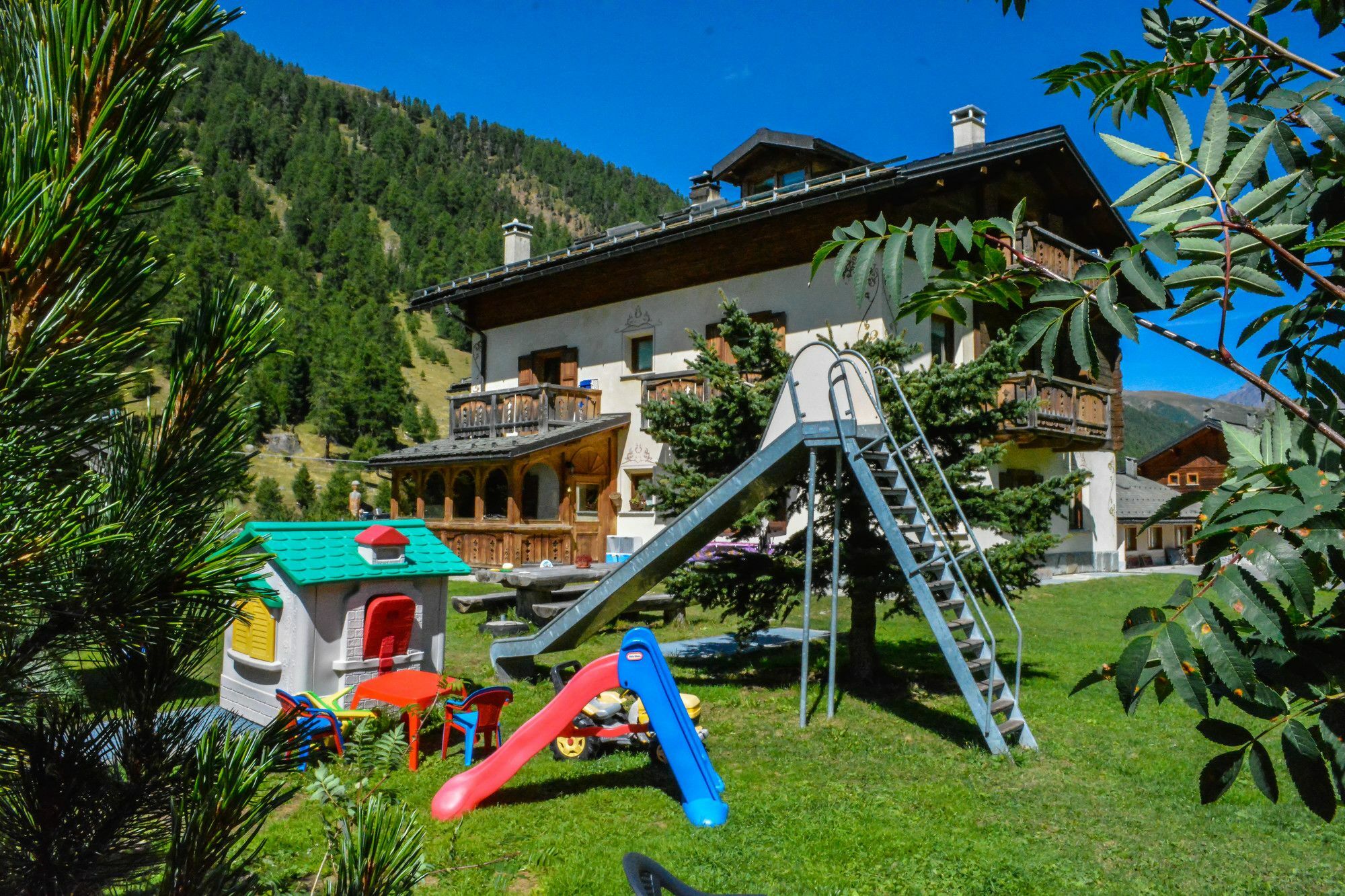 Chalet Cambra リヴィーニョ エクステリア 写真
